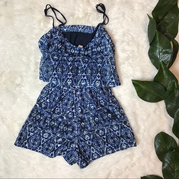 ✨  Aeropostale Spaghetti Strap Blue Print Romper - Picture 4 of 4